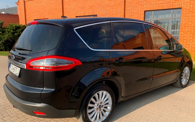 Ford S-Max cena 43500 przebieg: 190000, rok produkcji 2014 z Gniezno małe 742